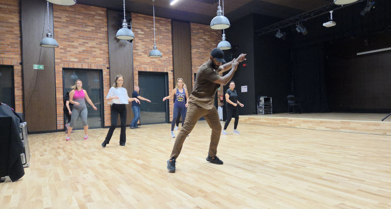 Warsztaty taneczne LATINO 12.12 - BACHATA DLA PAR / BACHATA SOLO