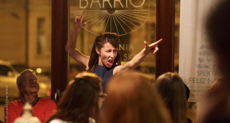 SPEKTAKL WESOŁYCH ŚWIĄT?!