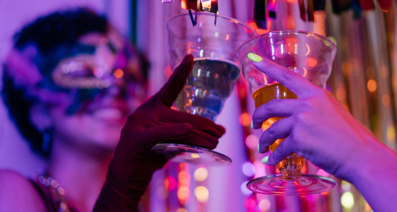 Walentynkowa maskarada. Bal  w hotelu  Andel's Łódź.