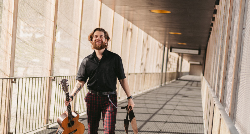 Adam Kalinowski - ale po angielsku i nie tylko