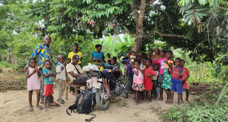 Spotkanie Grupy Podróżników - Kongo