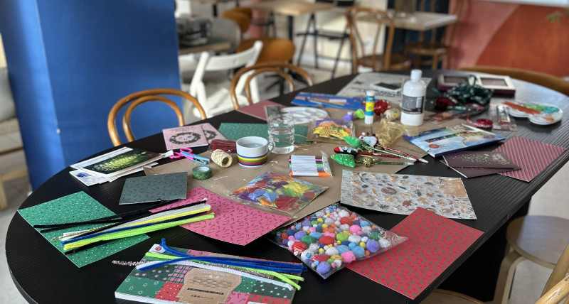 Warsztaty lepienia z modeliny