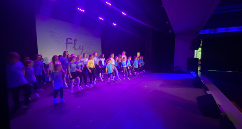 Uroczysty Pokaz Tańca Fly Dance